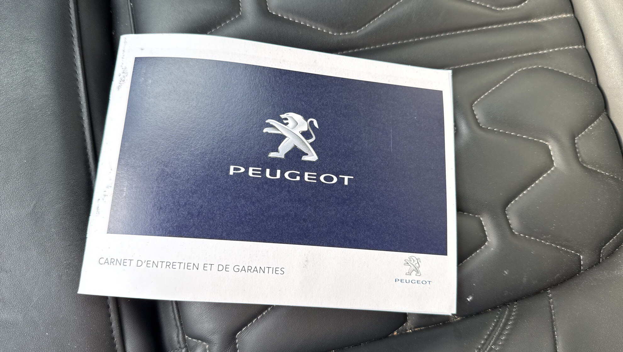 PEUGEOT 5008 BlueHDi 180ch S&S EAT8 GT 2020