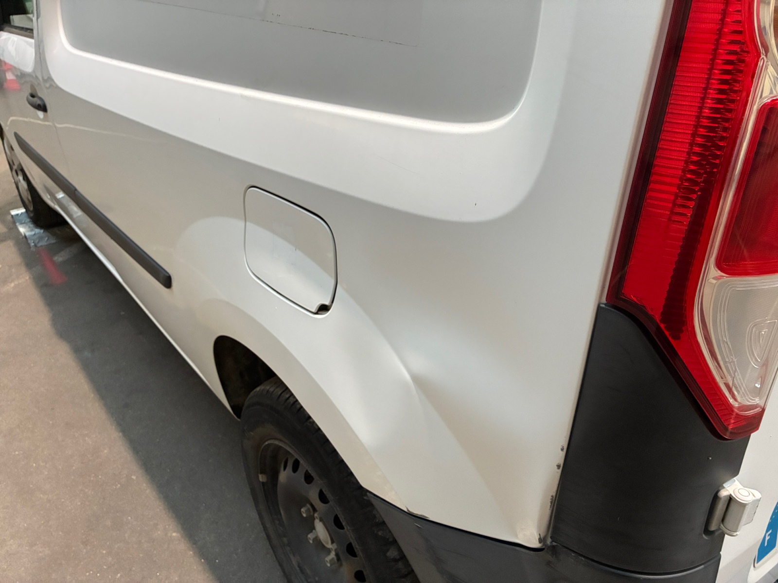 RENAULT KANGOO EXPRESS BLUE DCI 95 GRAND CONFORT 2020