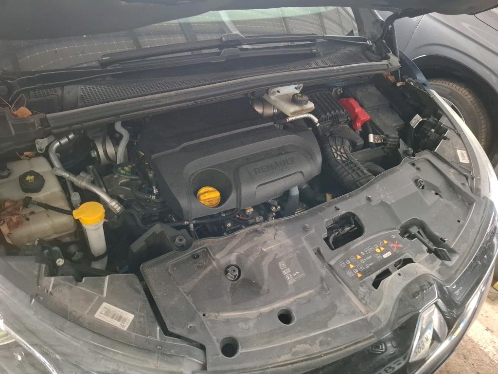 RENAULT ESPACE V Blue dCi 160 EDC Evolution 2021