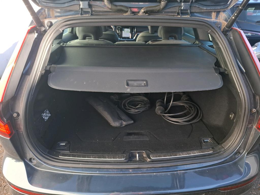 VOLVO V60 T6 AWD Recharge 253 ch + 87 Geartronic 8 Inscription 2021