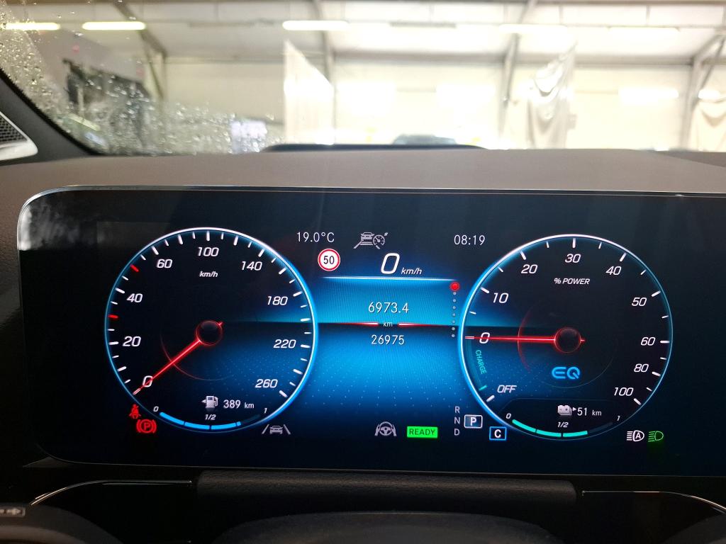 MERCEDES-BENZ MERCEDES GLA II 250 e 8G-DCT AMG Line 2023