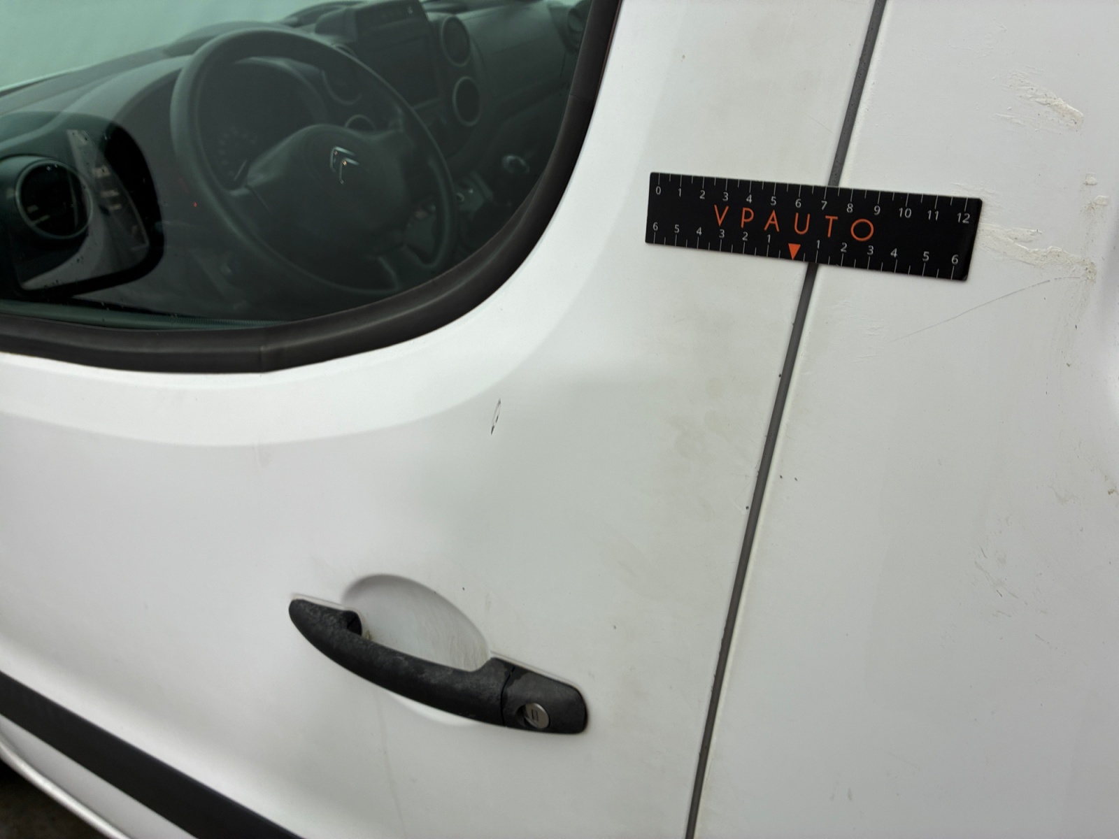 CITROEN BERLINGO FOURGON M BLUEHDI 100 S&S BUSINESS 2017