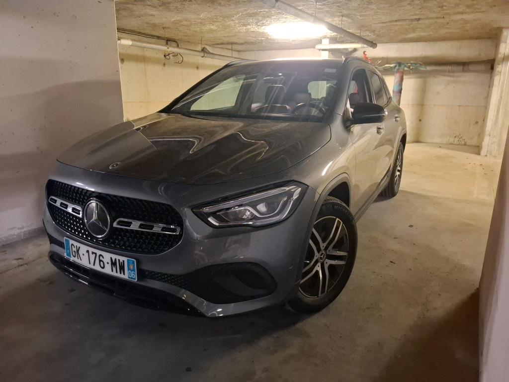 MERCEDES GLA