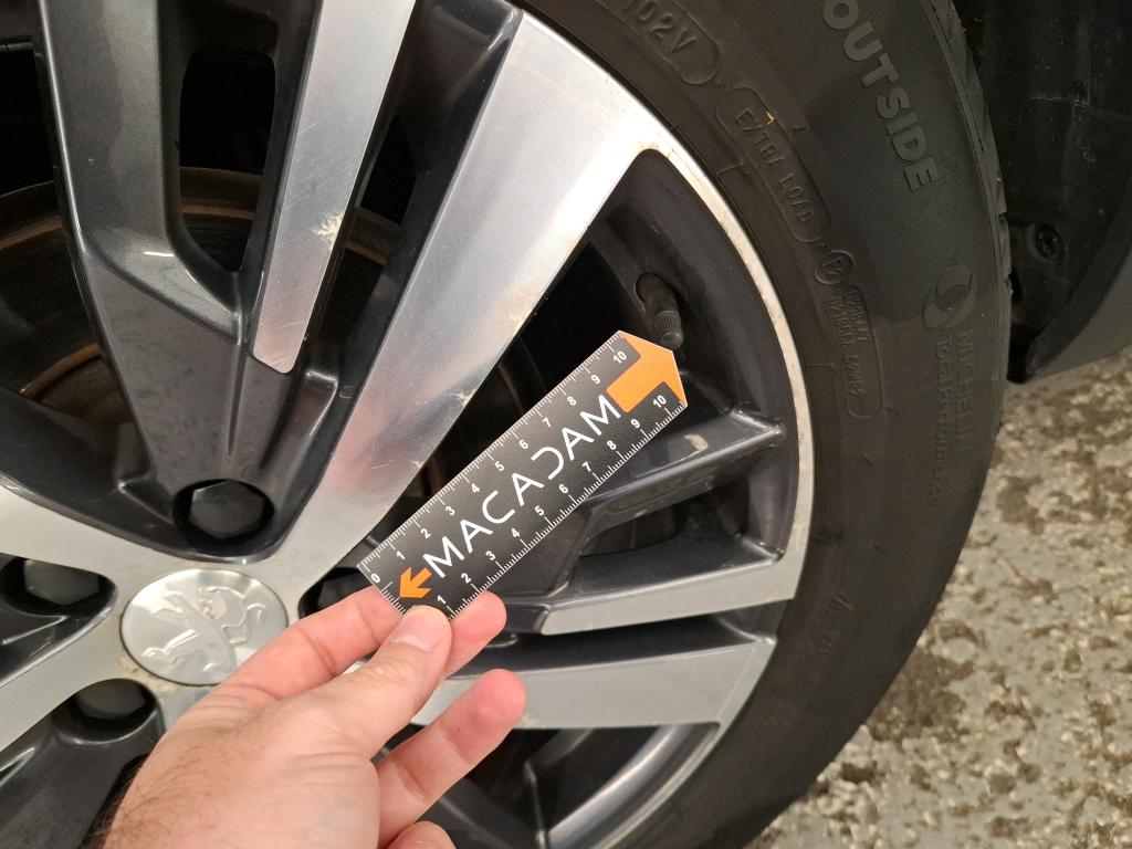 PEUGEOT 5008 BlueHDi 130ch S&S EAT8 Allure Pack 2023
