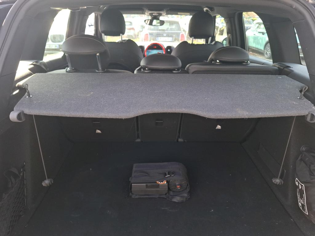 MINI COUNTRYMAN F60 LCI 136 ch BVA7 Cooper Essential 2023