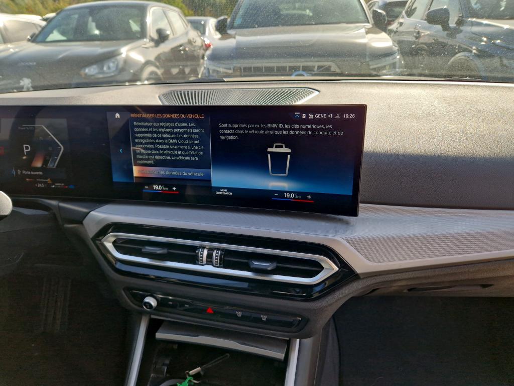 BMW SERIE 3 TOURING G21 LCI 318d 150 ch BVA8 Business Design 2023