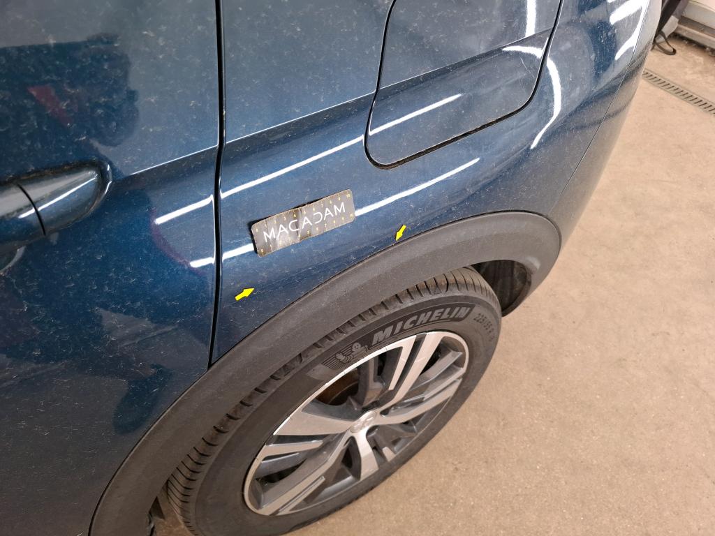 PEUGEOT 3008 Hybrid 225 e-EAT8 Allure Pack 2022
