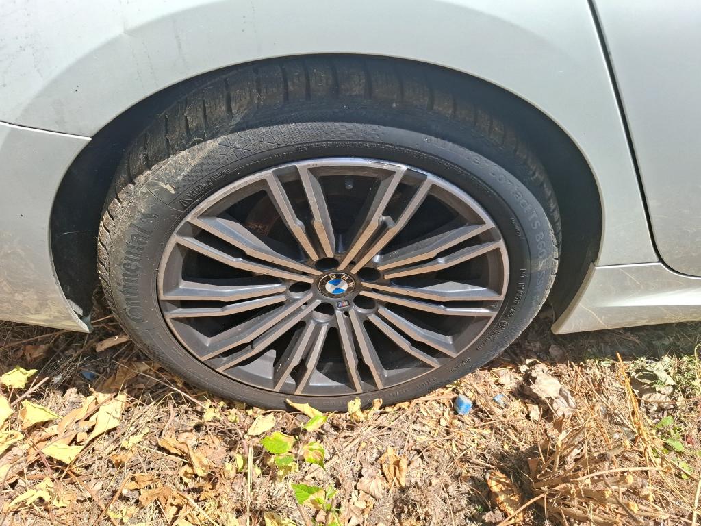 BMW SERIE 3 TOURING G21 318d 150 ch BVA8 M Sport 2021