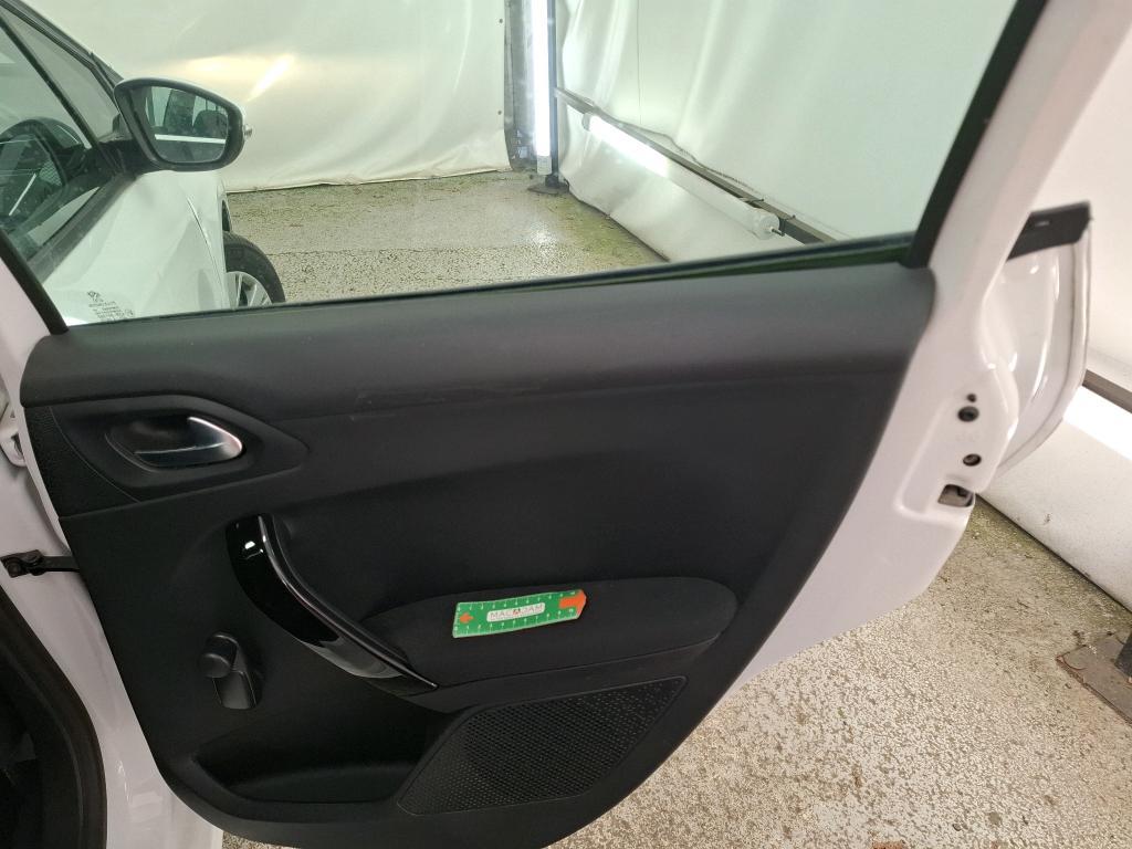 PEUGEOT 208 AFFAIRE BLUEHDI 100 BVM6 PREMIUM PACK 2018