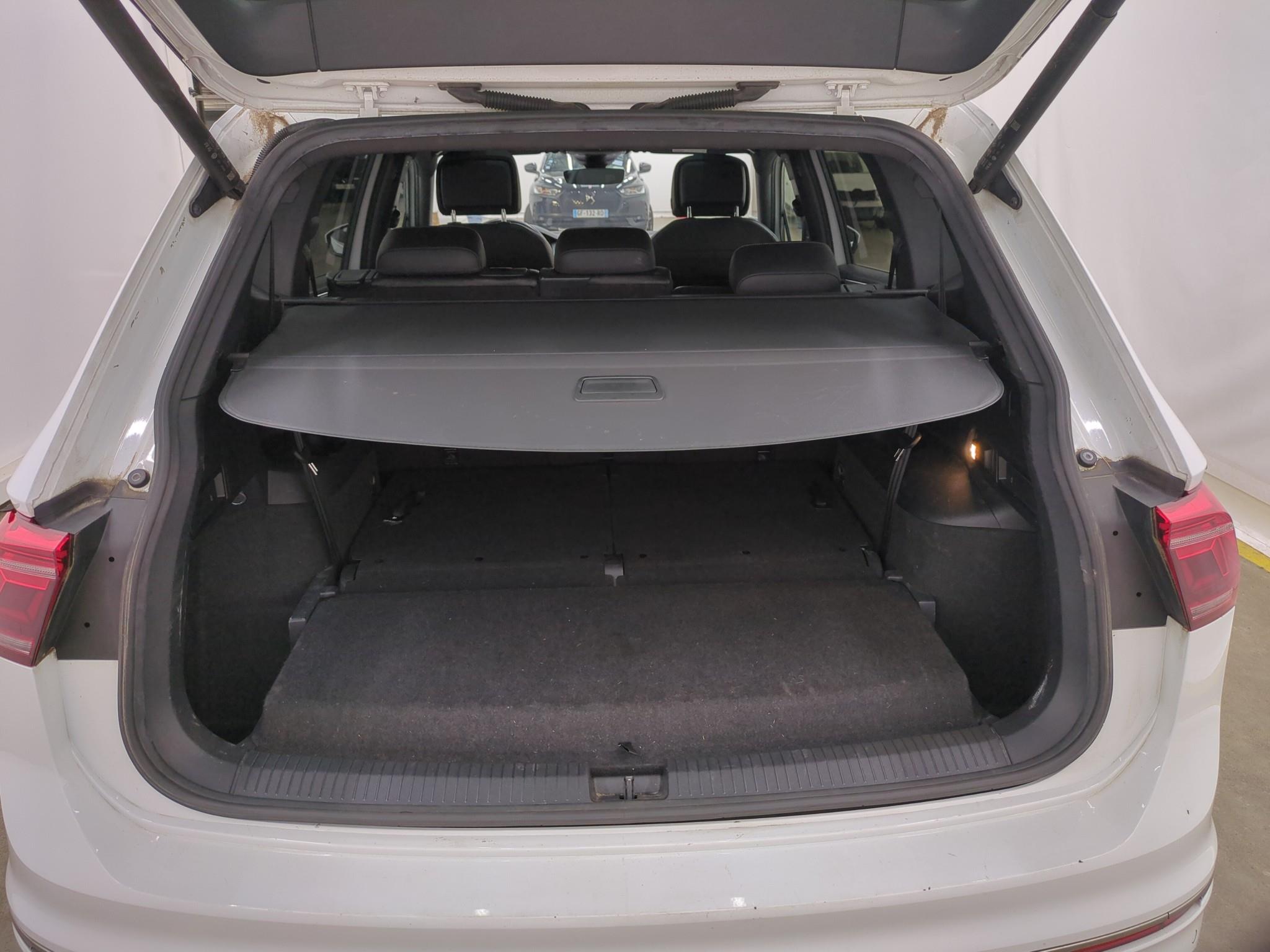 VOLKSWAGEN TIGUAN ALLSPACE 2.0 TDI 150 DSG7 R-Line 2022