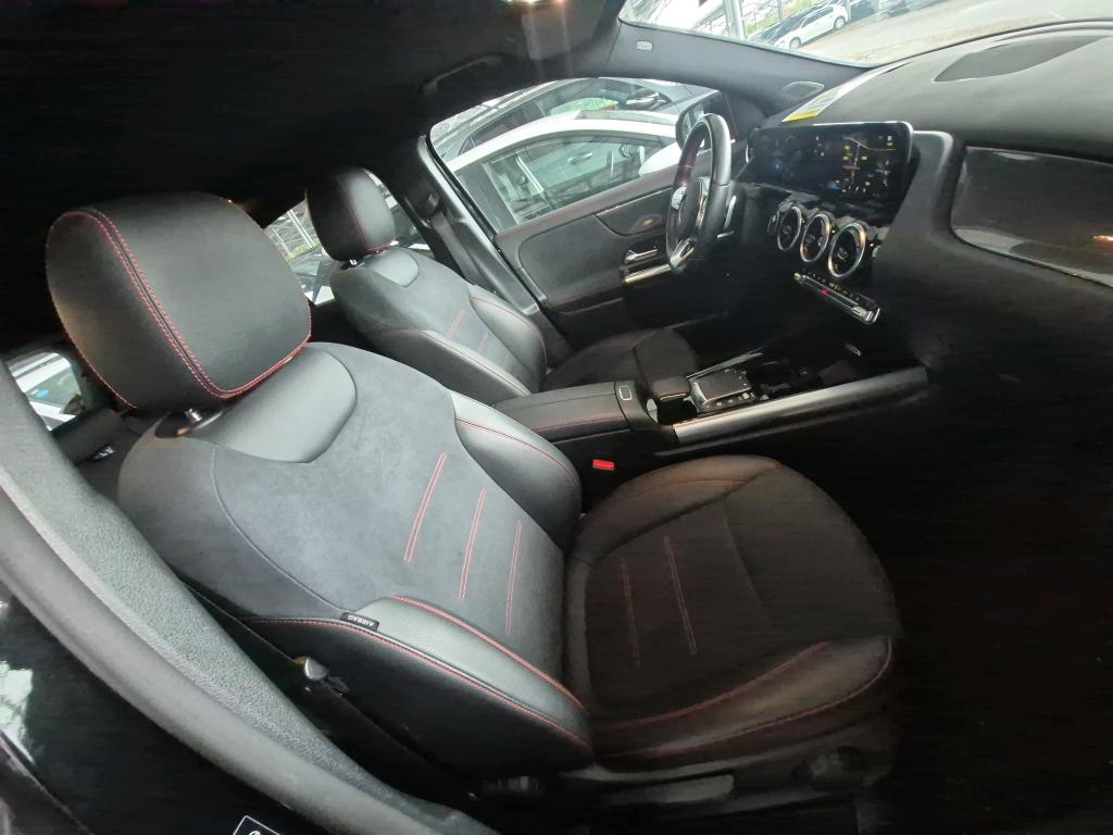 MERCEDES-BENZ GLA 250 e 8G-DCT AMG Line 2022