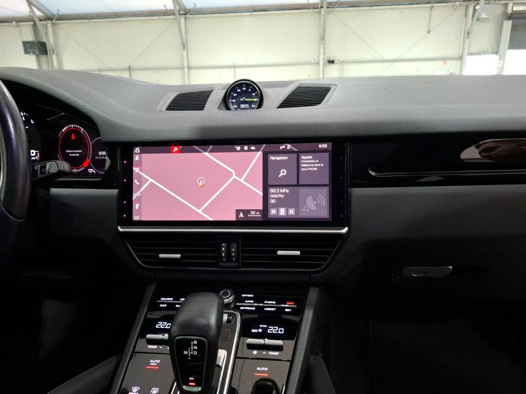PORSCHE CAYENNE 2021
