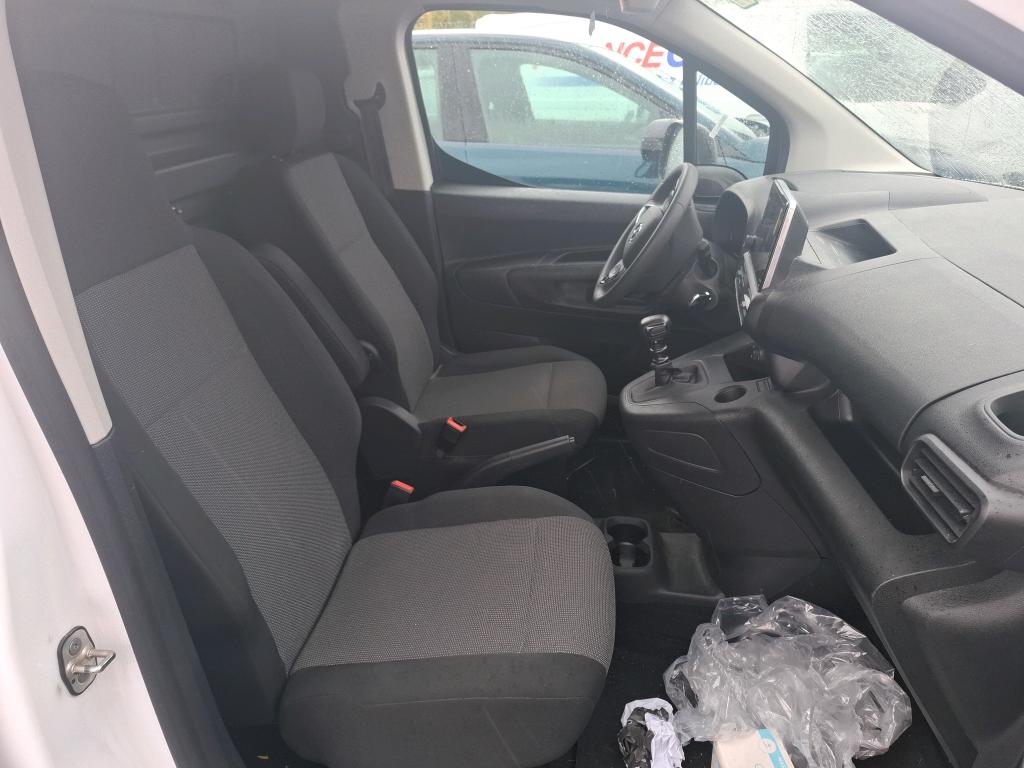 OPEL COMBO CARGO 1.5 100 CH S/S L1H1 BVM6 STANDARD PACK CLIM 2022