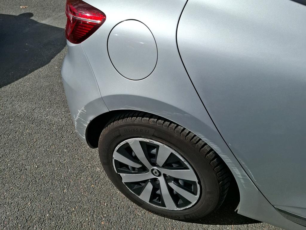 RENAULT CLIO V E-Tech full hybrid 145 Evolution 2023