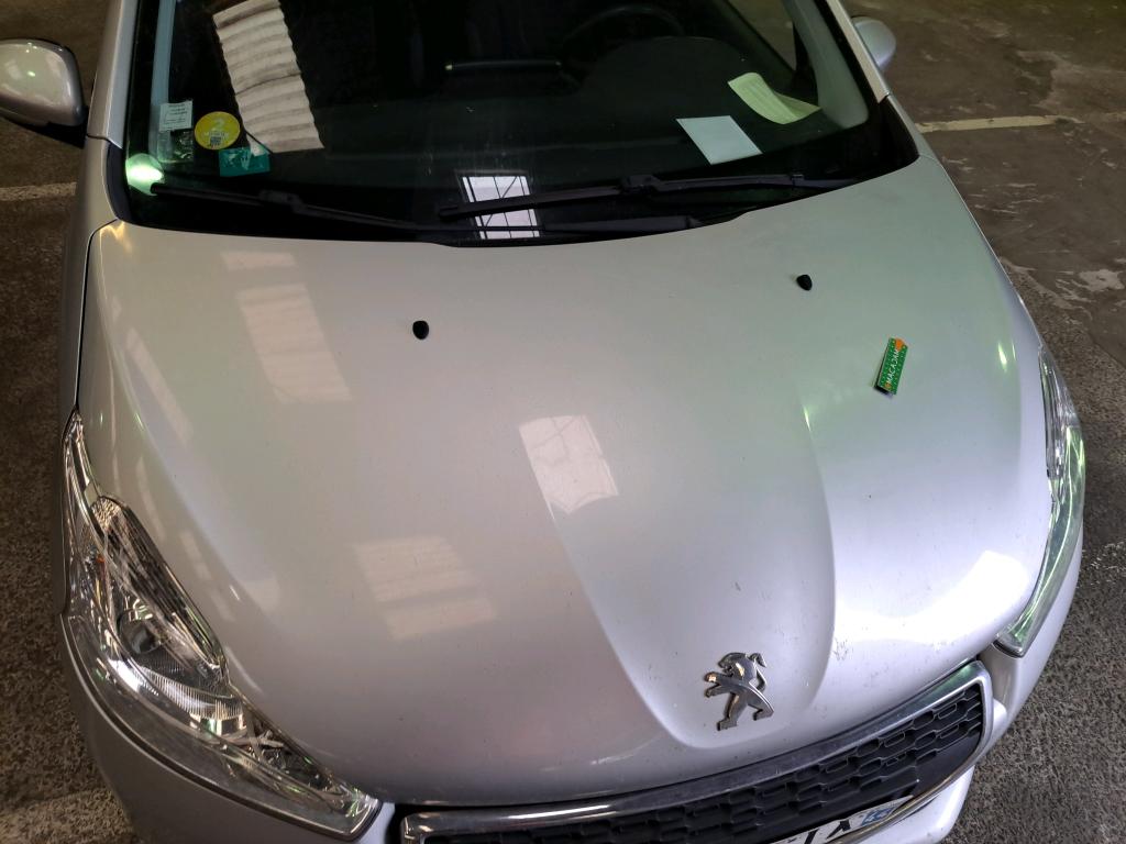 PEUGEOT 208 1.6 e-HDi 92ch FAP BVM5 Active 2012