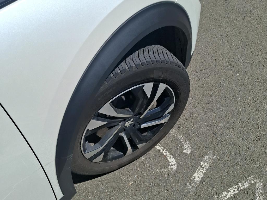 PEUGEOT 2008 BlueHDi 130 S&S EAT8 Allure Pack 2022