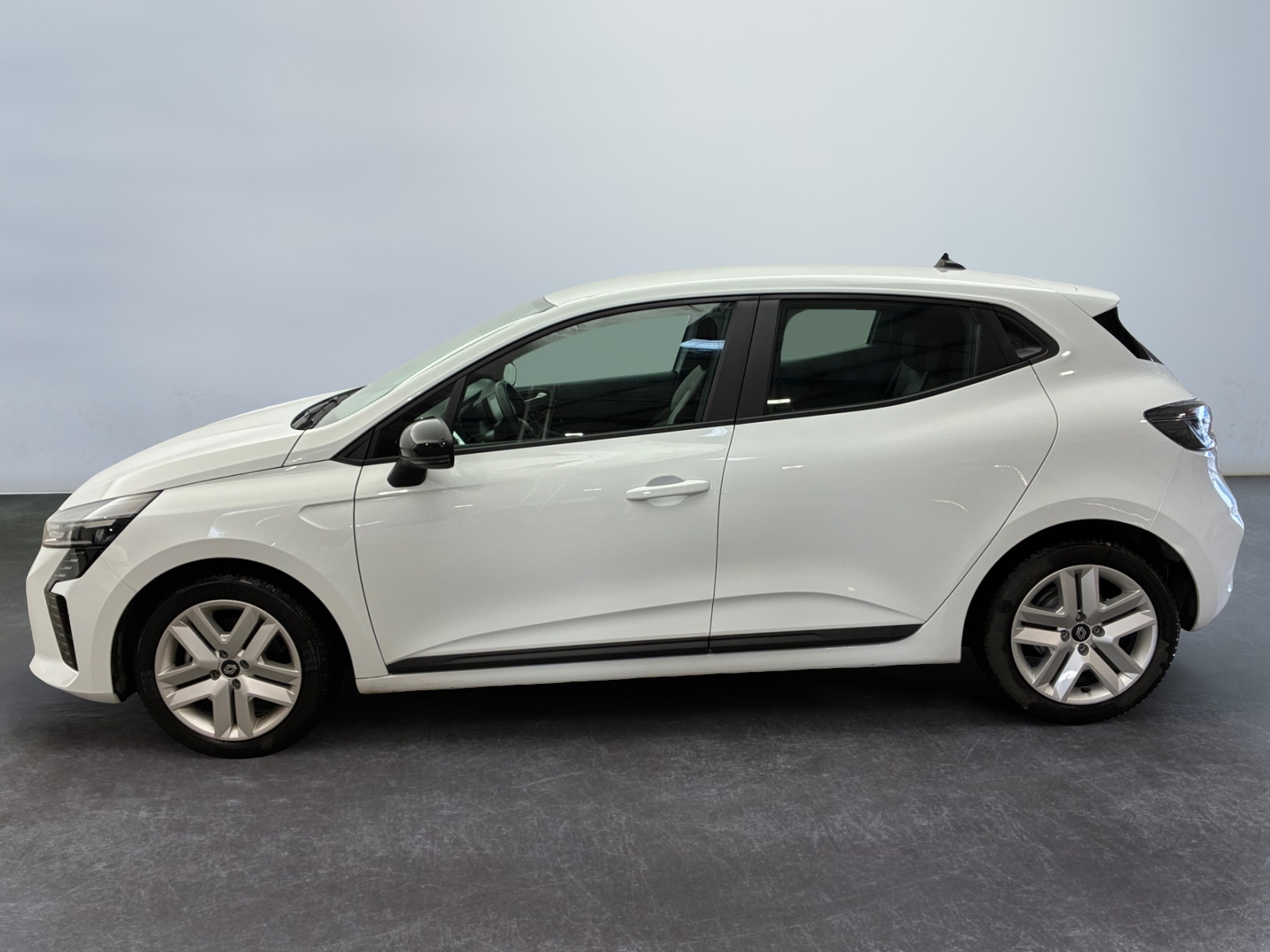 RENAULT CLIO V E-Tech full hybrid 145 Evolution 2024