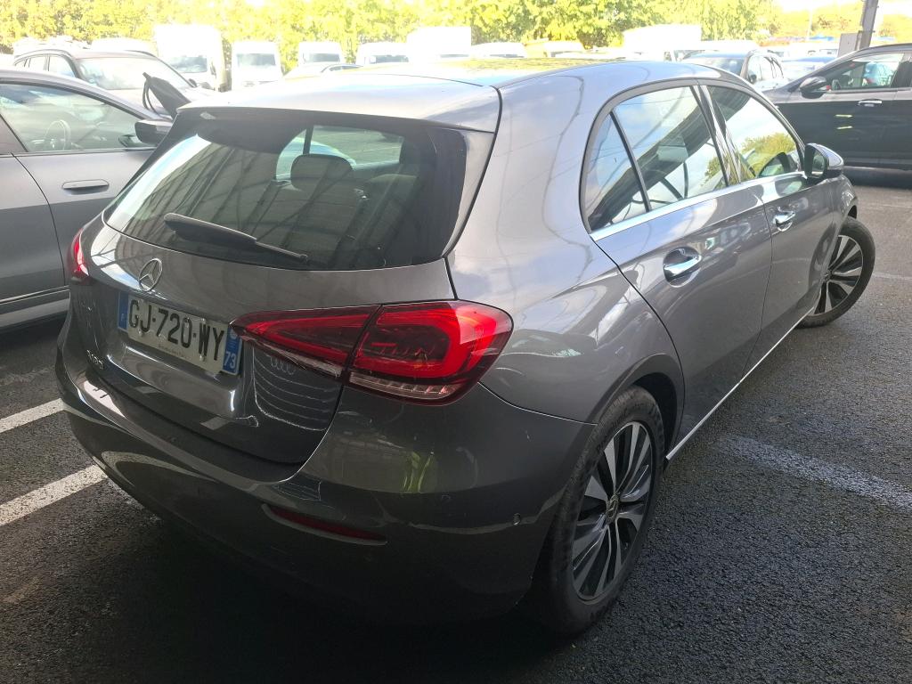 MERCEDES-BENZ MERCEDES CLASSE A 180 7G-DCT Style Line 2022