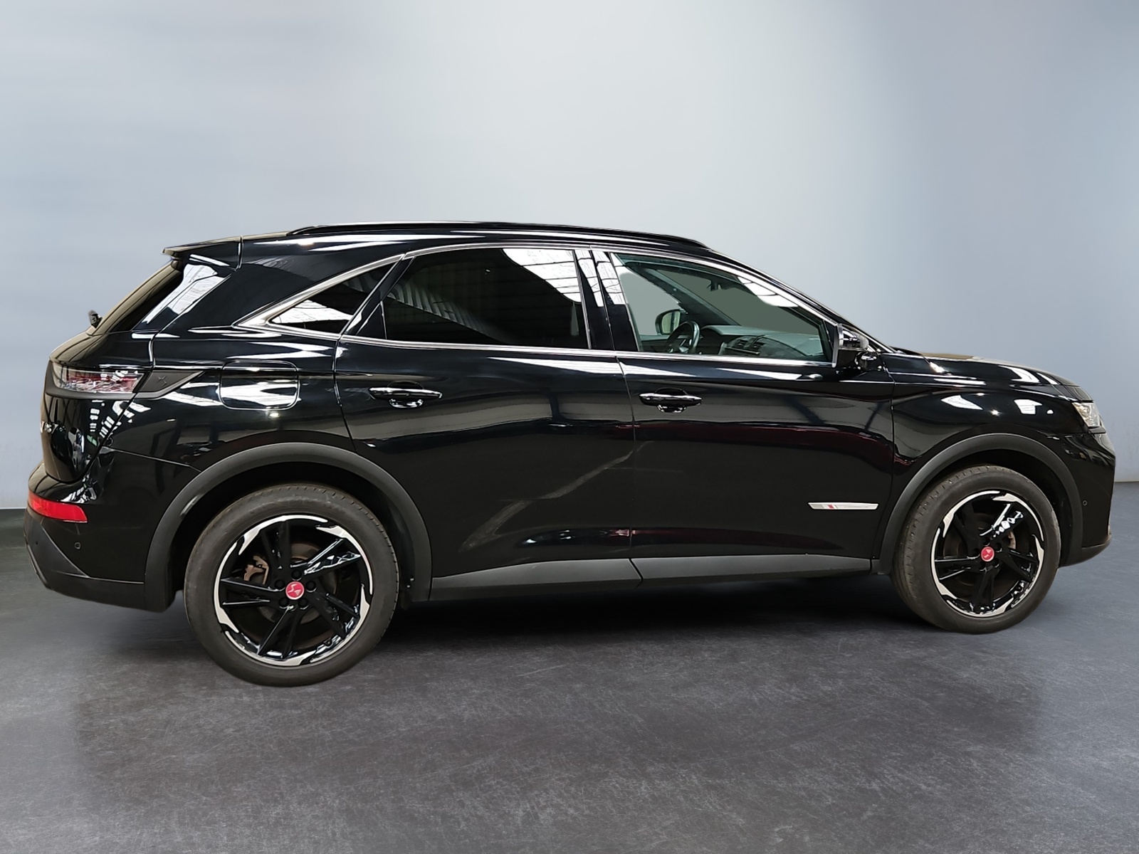 DS DS7 Crossback BlueHDi 130 EAT8 Performance Line+ 2022