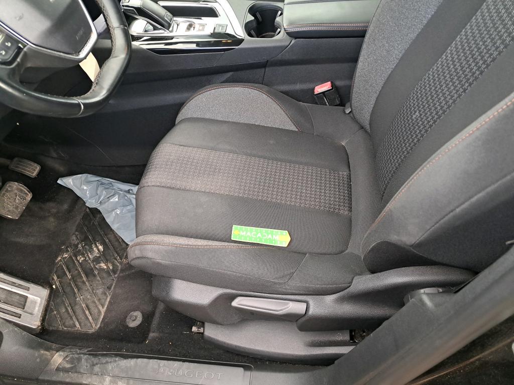 PEUGEOT 3008 BUSINESS BlueHDi 130ch S&S EAT8 Active 2019
