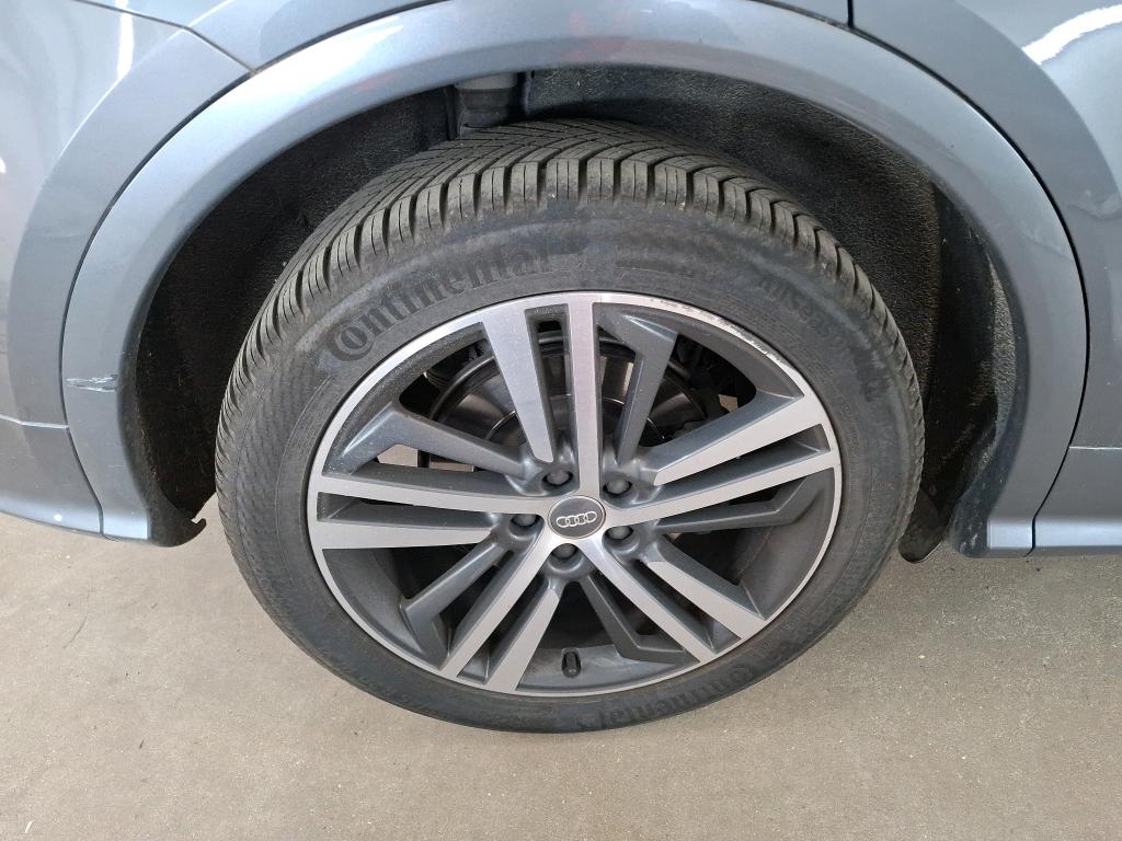 AUDI Q5 55 TFSI e 367 S tronic 7 Quattro line 2020