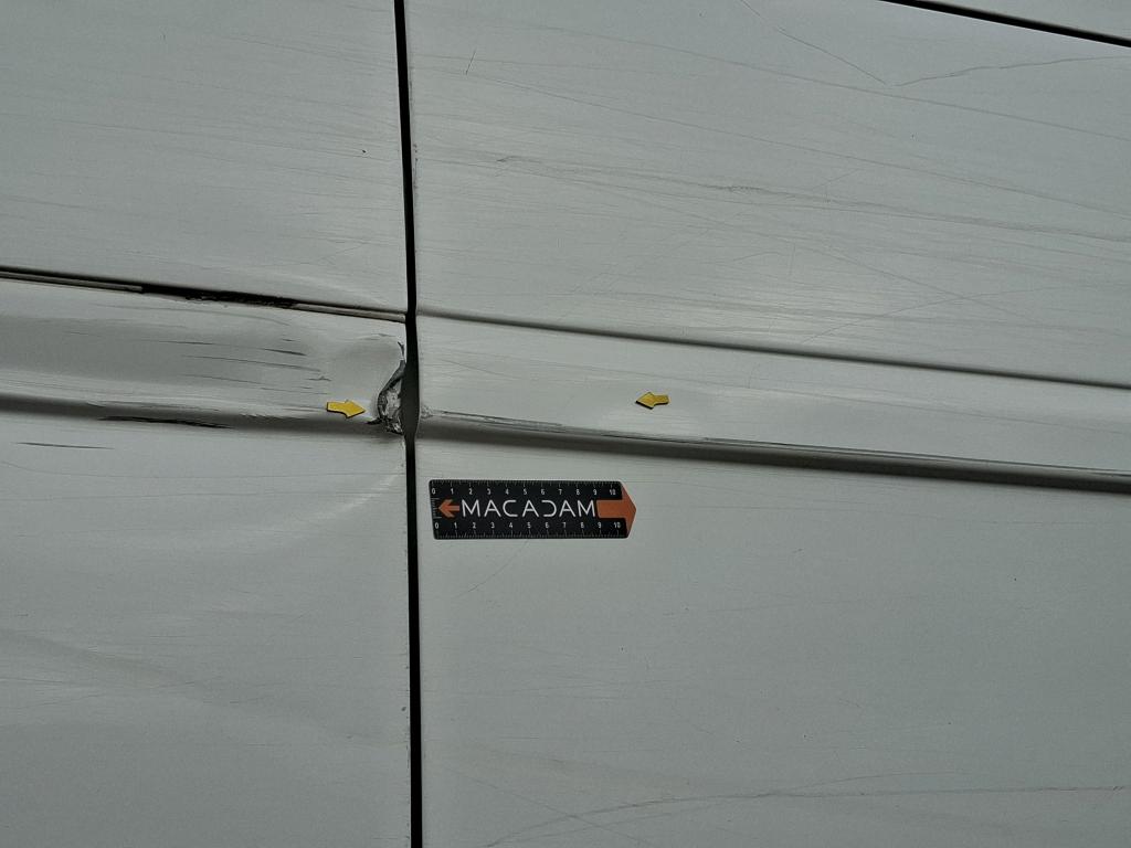 PEUGEOT BOXER FOURGON TOLE 333 L2H2 BLUEHDI 140 S&S PREMIUM 2021