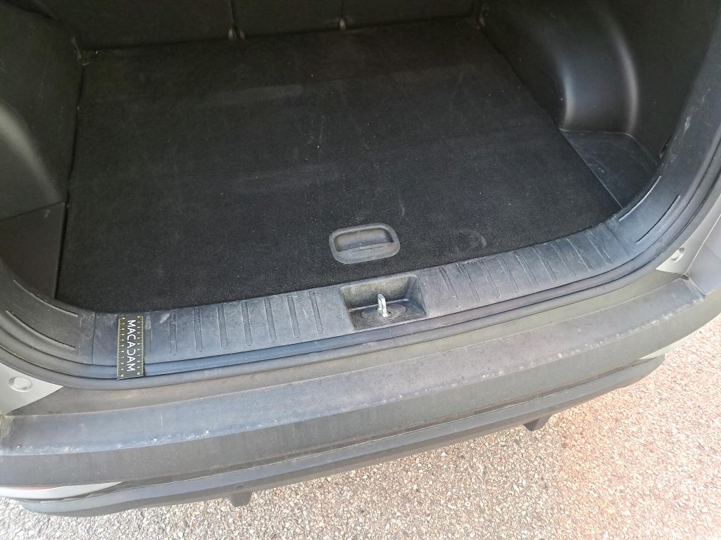 HYUNDAI TUCSON 1.6 T-GDI 230 Hybrid BVA6 Business 2022