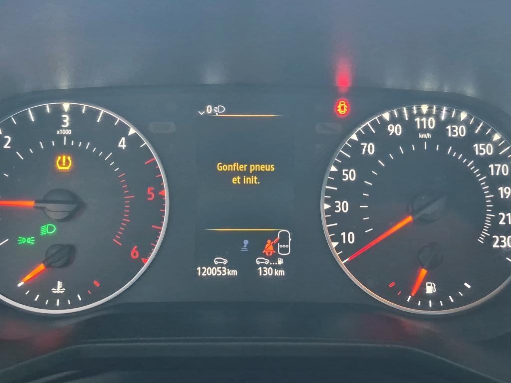RENAULT CLIO V Blue dCi 100 - 21N Business 2022