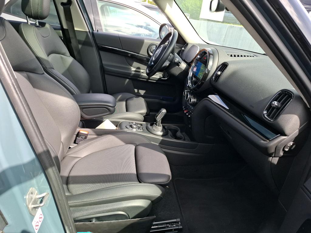 MINI COUNTRYMAN F60 LCI 136 ch BVA7 Cooper Essential 2023