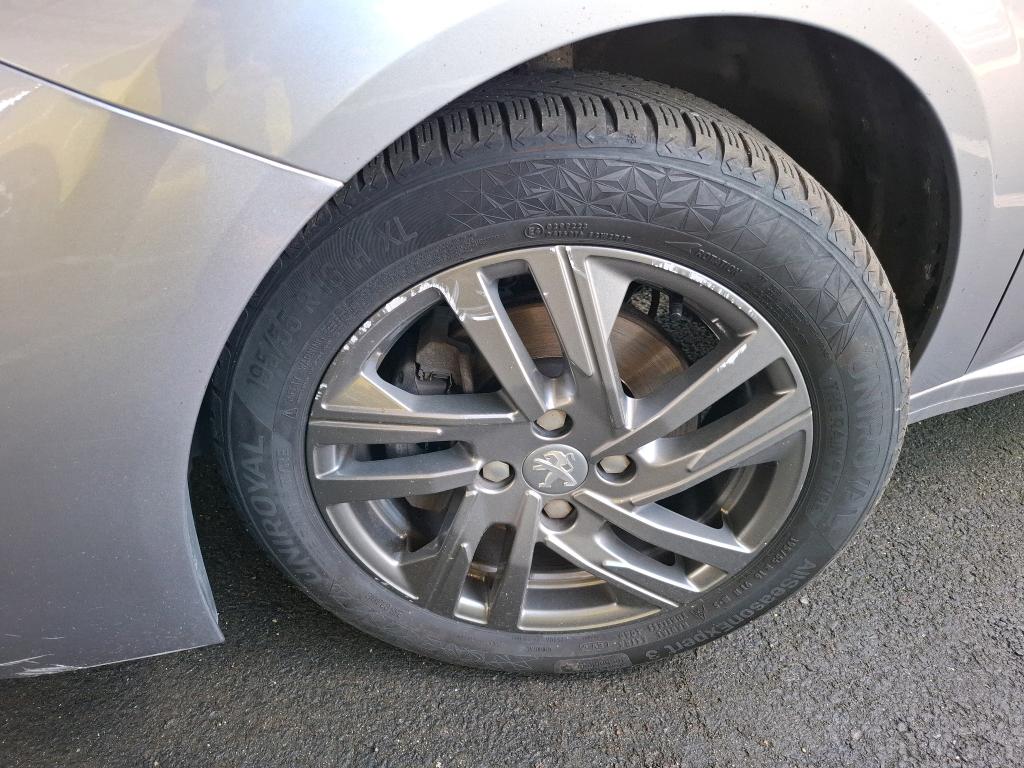 PEUGEOT 208) 208 BlueHDi 100 S&S BVM6 Active Pack 2022