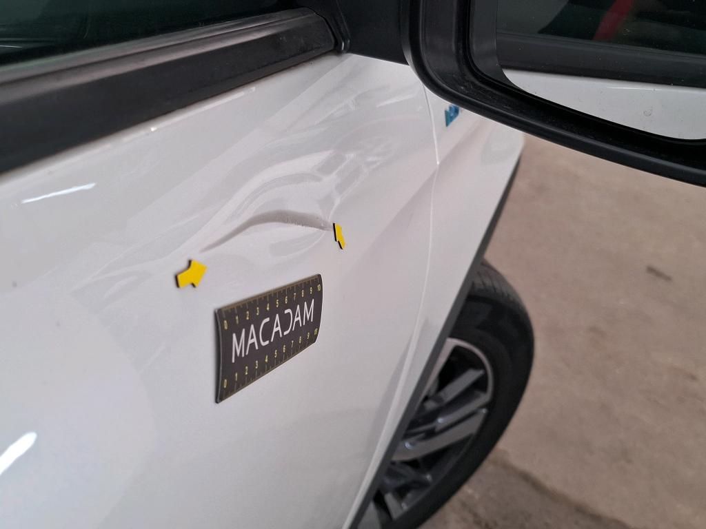 PEUGEOT 3008 Hybrid 225 e-EAT8 Active Pack 2023