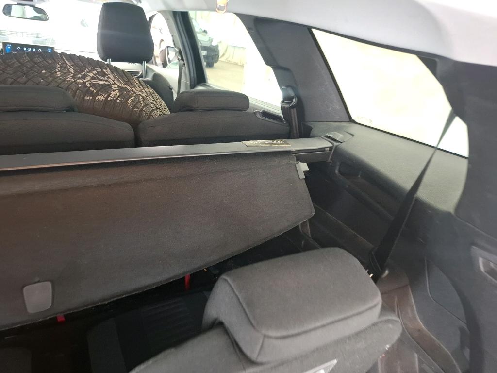 PEUGEOT 5008 BlueHDi 130ch S&S BVM6 Style 2023
