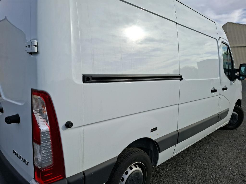 RENAULT MASTER FOURGON FGN TRAC F3300 L2H2 BLUE DCI 135 GRAND CONFORT 2022