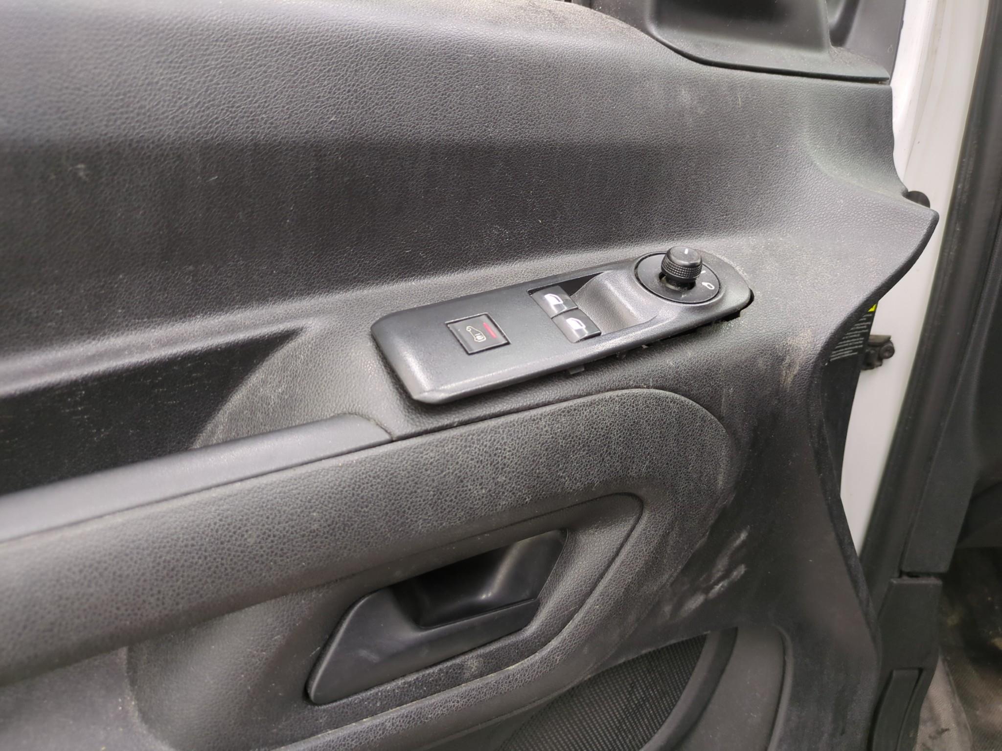 CITROEN BERLINGO VAN XL 950 BLUEHDI 100 S&S BVM5 CLUB 2021