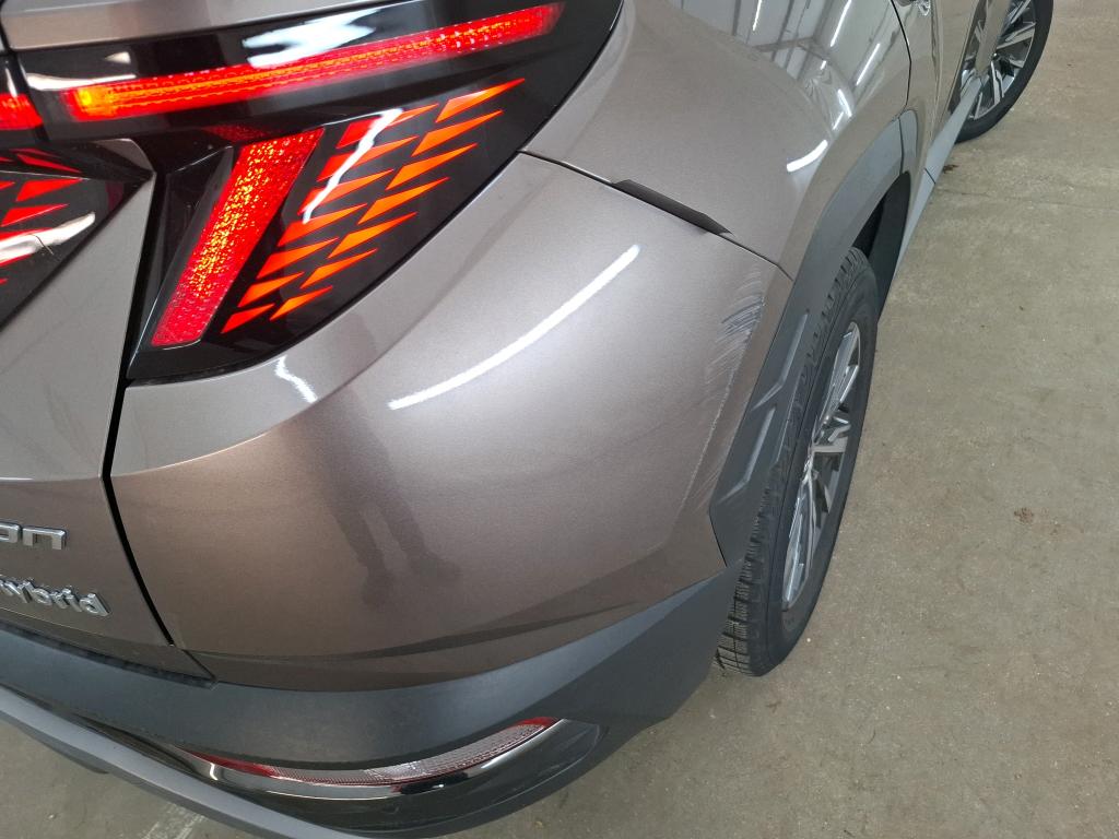HYUNDAI TUCSON 1.6 T-GDI 230 Hybrid BVA6 Business 2023