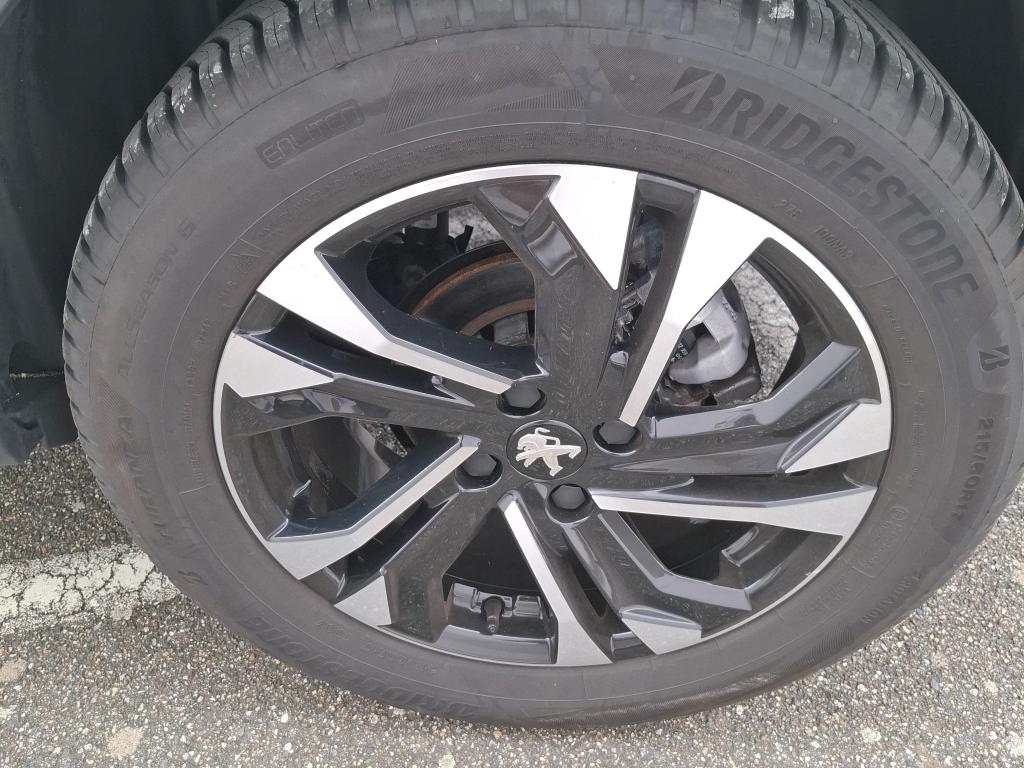 PEUGEOT 2008 PureTech 100 S&S BVM6 Allure Pack 2022