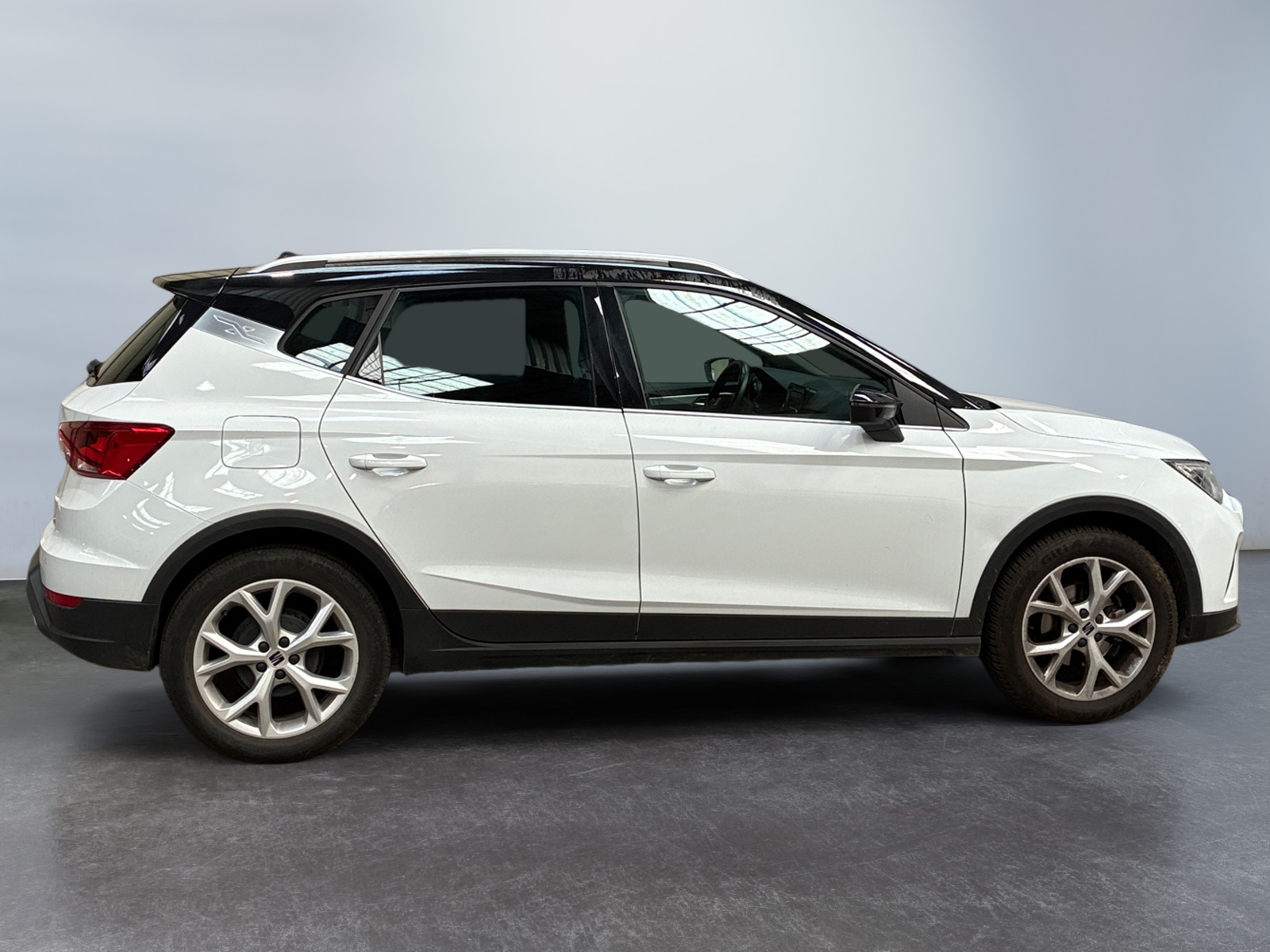 SEAT ARONA 1.0 TSI 95 ch Start/Stop BVM5 Xperience 2024