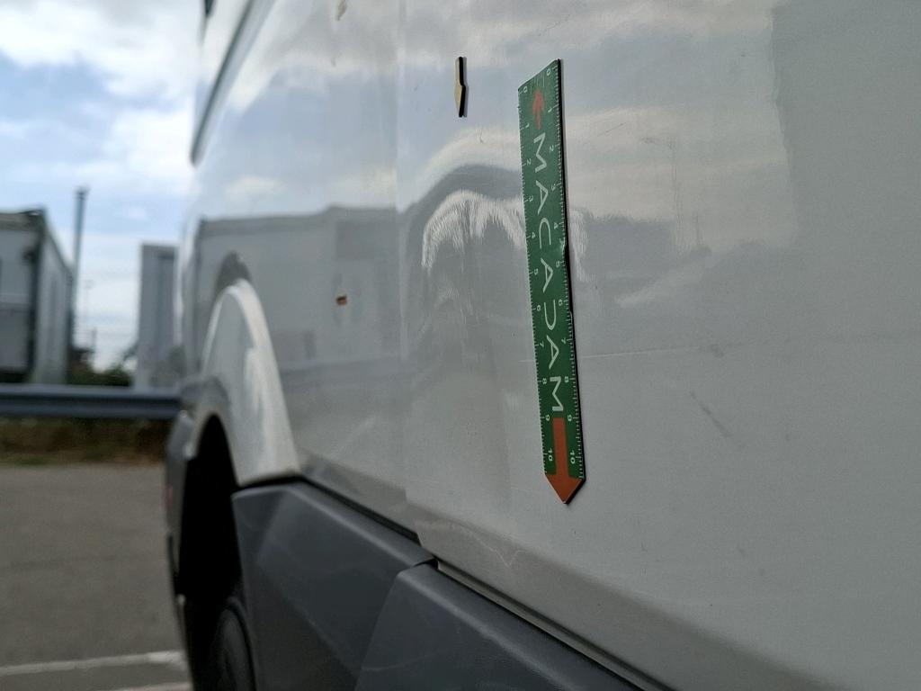 VOLKSWAGEN CRAFTER FOURGON VAN 30 L2H2 2.0 TDI 136 FAP EURO5 - 2014