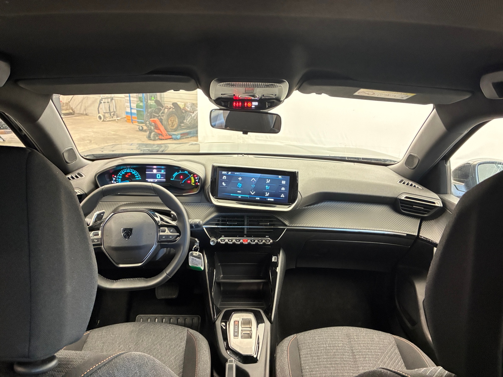 PEUGEOT 2008 Hybrid 145 ch e-DCS6 Style 2025