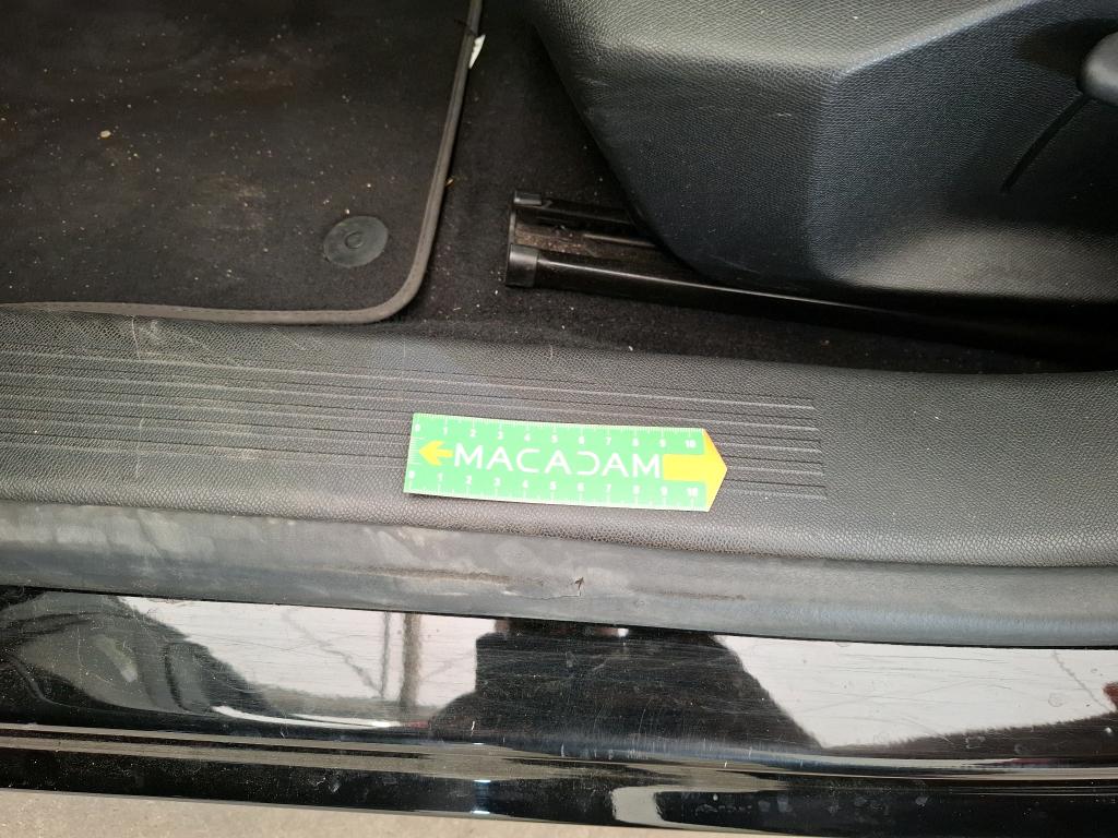 PEUGEOT 408 PHEV 225 e-EAT8 Allure Pack 2024
