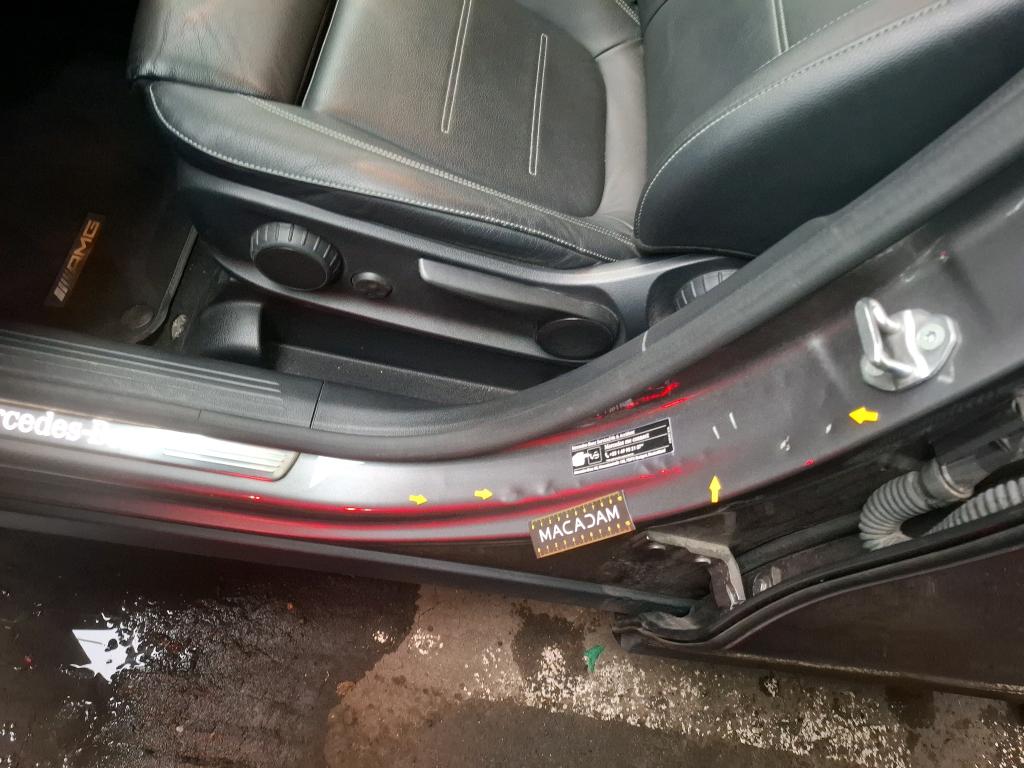 MERCEDES-BENZ GLA 250 e 8G-DCT AMG Line 2022