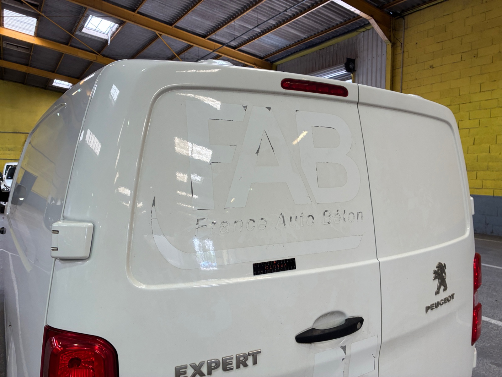 PEUGEOT Expert Asphalt Standard 1,5L B 2022