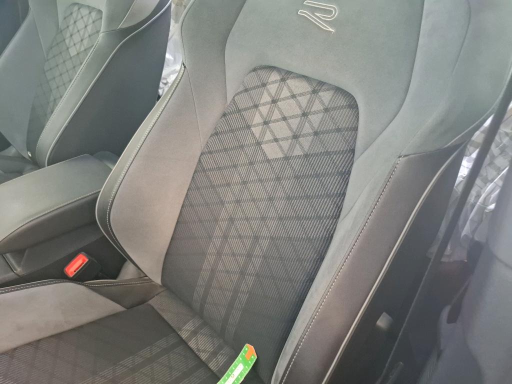 VOLKSWAGEN GOLF SW 2.0 TDI SCR 150 DSG7 R-Line 2021