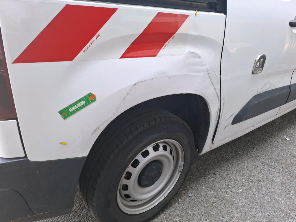 PEUGEOT PARTNER FOURGON STANDARD 650 KG BLUEHDI 100 S&S BVM5 PREMIUM 2021