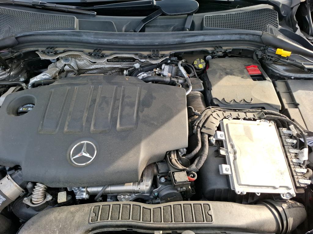 MERCEDES-BENZ MERCEDES GLA II 200 d 8G-DCT AMG Line 2022