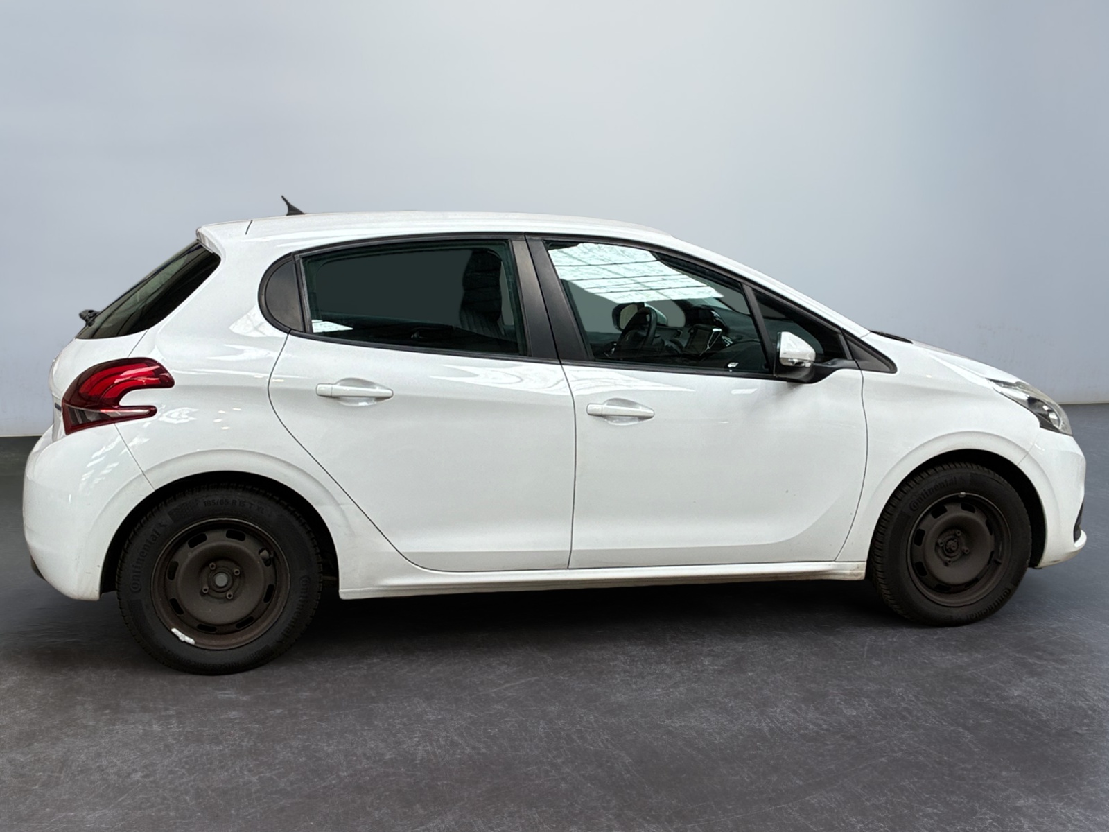 PEUGEOT 208 1.6 BlueHDi 75ch BVM5 Active 2015