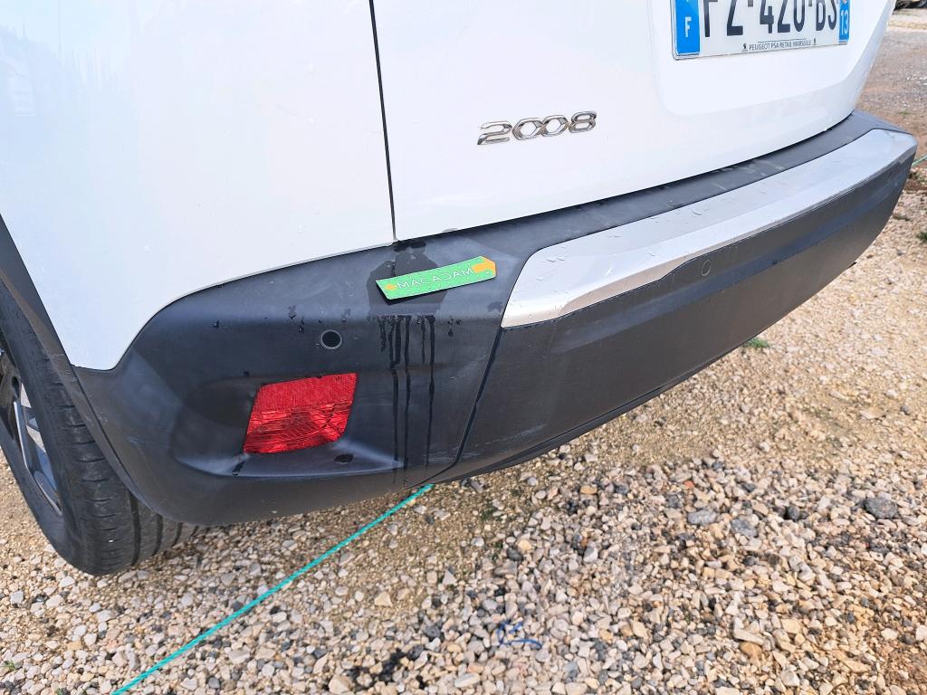 PEUGEOT 2008 PureTech 100 S&S BVM6 Allure 2021