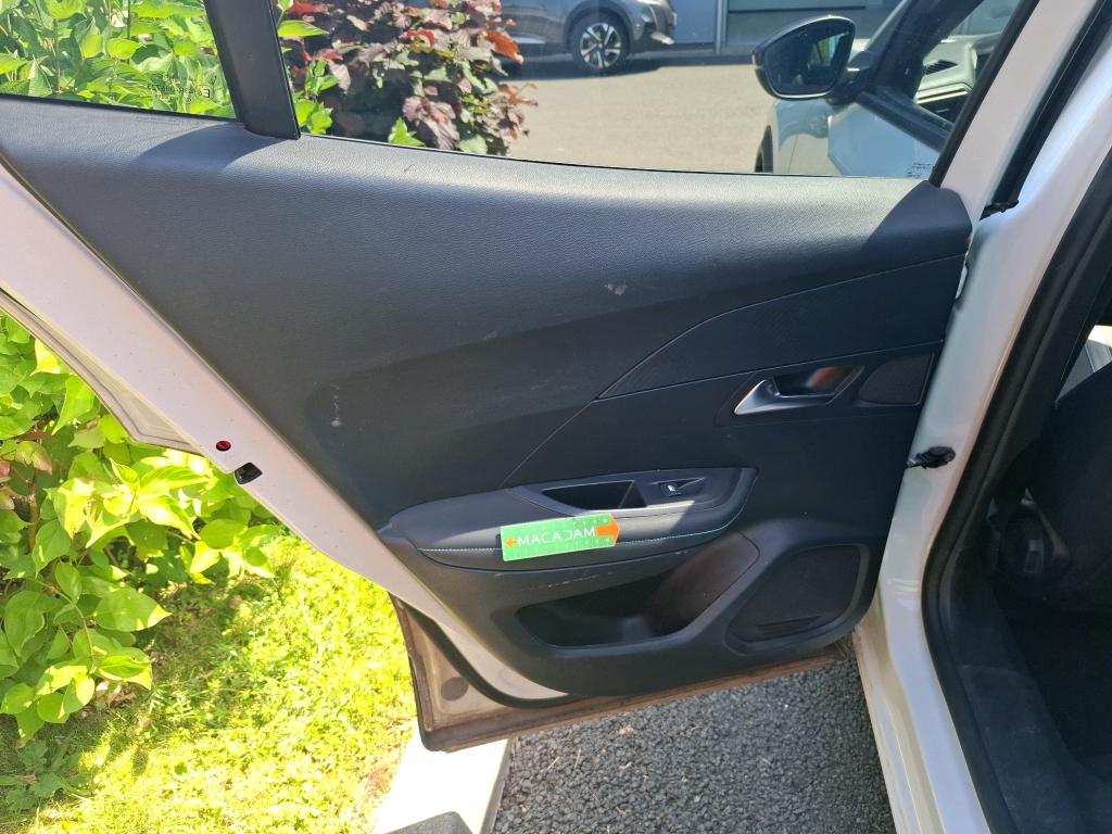 PEUGEOT 2008 BlueHDi 130 S&S EAT8 Allure Pack 2022