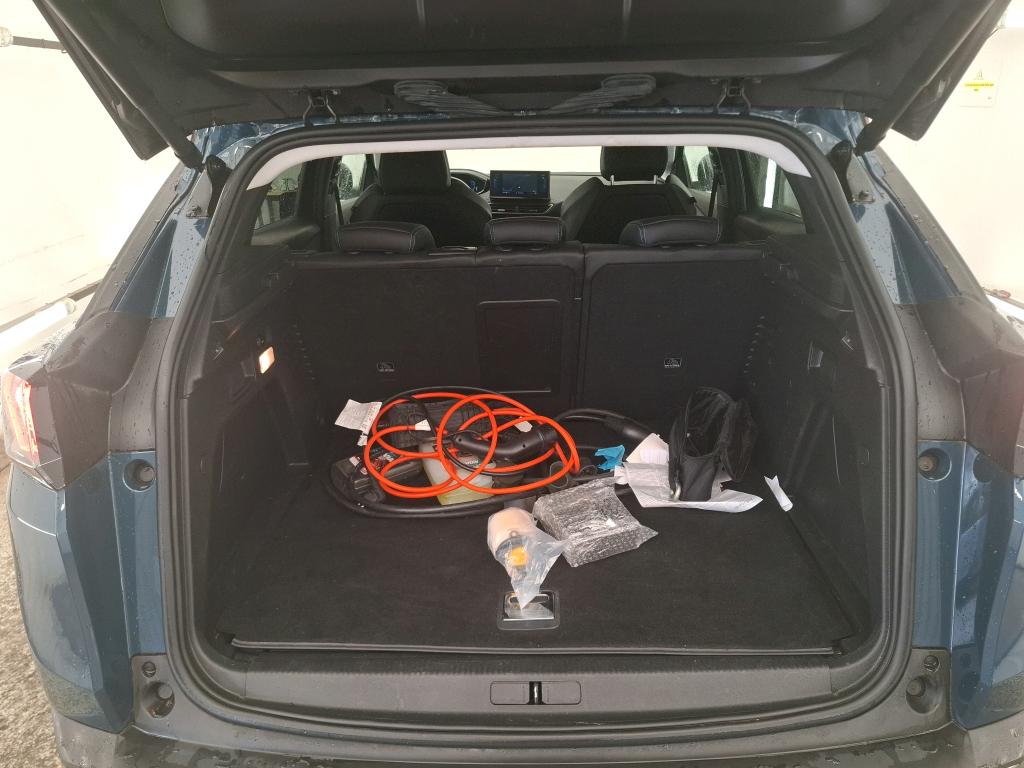 PEUGEOT 3008 Hybrid 225 e-EAT8 Allure Pack 2021