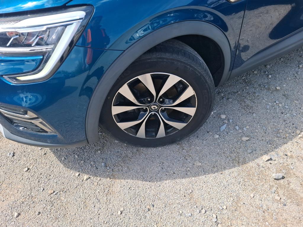 RENAULT ARKANA E-Tech 145 - 22 Evolution 2023